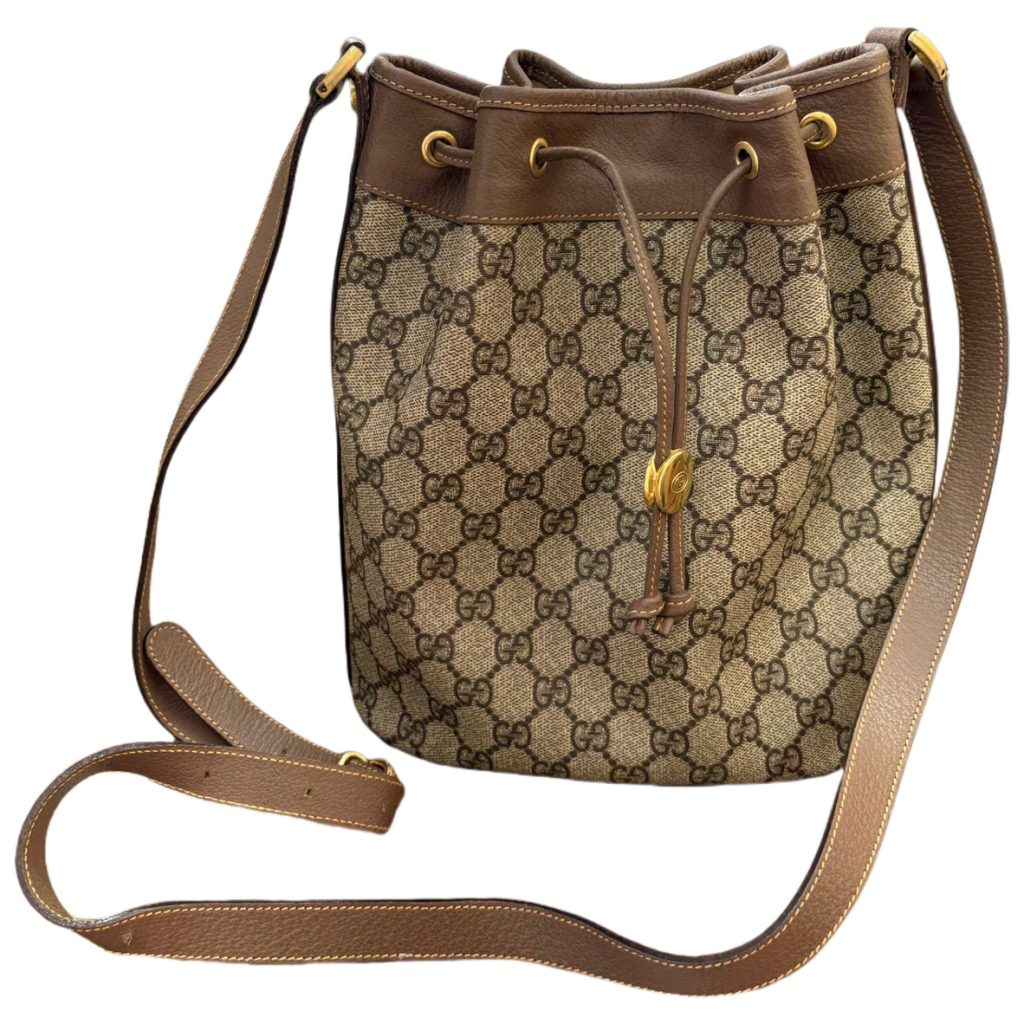 グッチ GGキャンバス 巾着型ショルダーバッグ