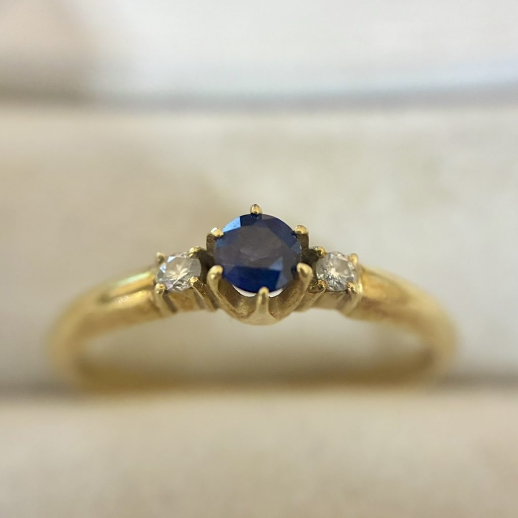 K18(18金) サファイア・ダイヤモンド リング