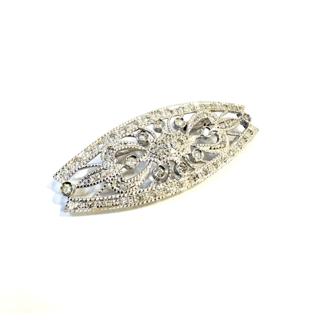 【K18WG (金)】ダイヤモンド ブローチ