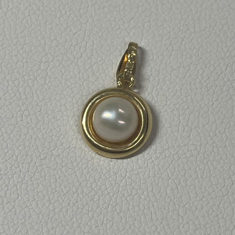 K18(18金）ネックレストップ