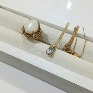 【K18アクセサリー】18金・貴金属・リング（指輪）・ネックレス・ホワイトオパール・アクアマリン・ジュエリー・宝石