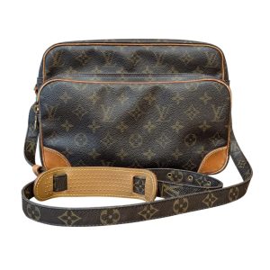 Louis Vuitton モノグラム ナイル