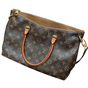 Louis Vuitton モノグラム パラス
