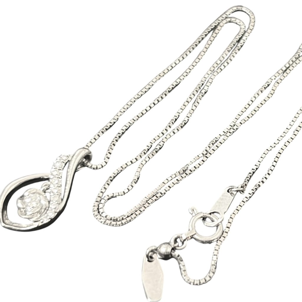 K18WG 18金ホワイトゴールド ダイヤモンドトップ ネックレス アクセサリー