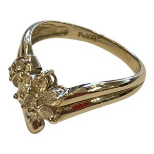 【貴金属】Pt900 (プラチナ900) ダイヤモンド付リング　アクセサリー　ジュエリー