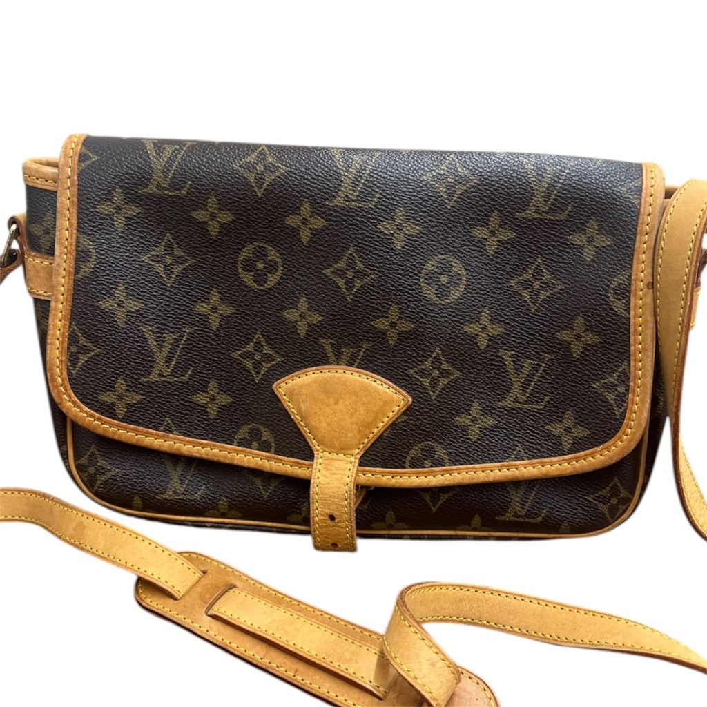 Louis Vuitton ルイヴィトン ショルダーバッグ モノグラム ソローニュ M42250