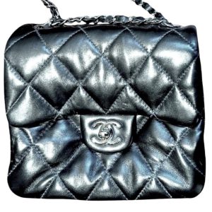 【ブランド】シャネル マトラッセ　チェーンショルダー　シルバー金具　ラムスキン　バッグ