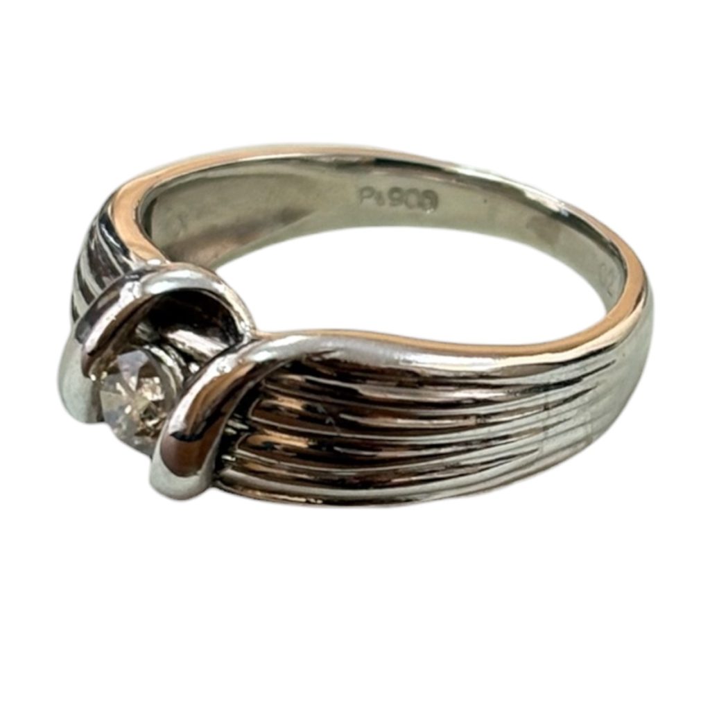Pt900（プラチナ900）リング