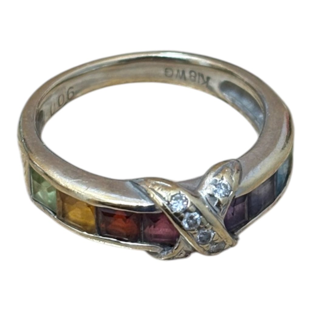 K18WG（18金ホワイトゴールド）リング（石付き