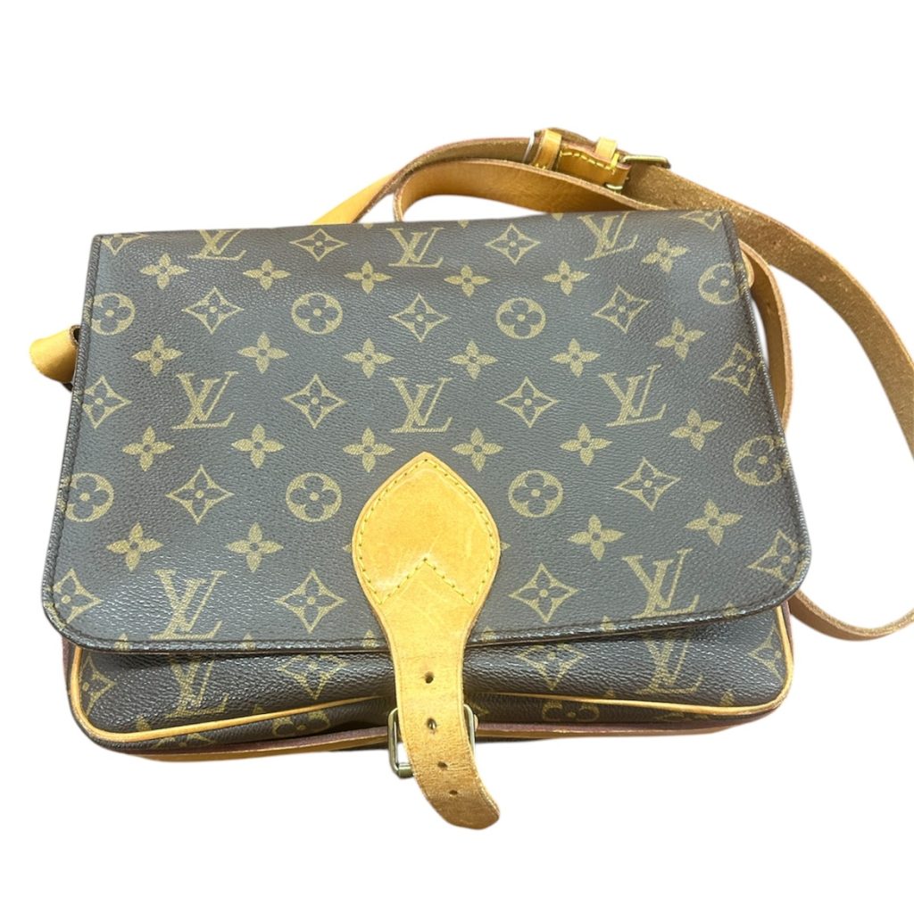 LOUIS VUITTON カルトシエール