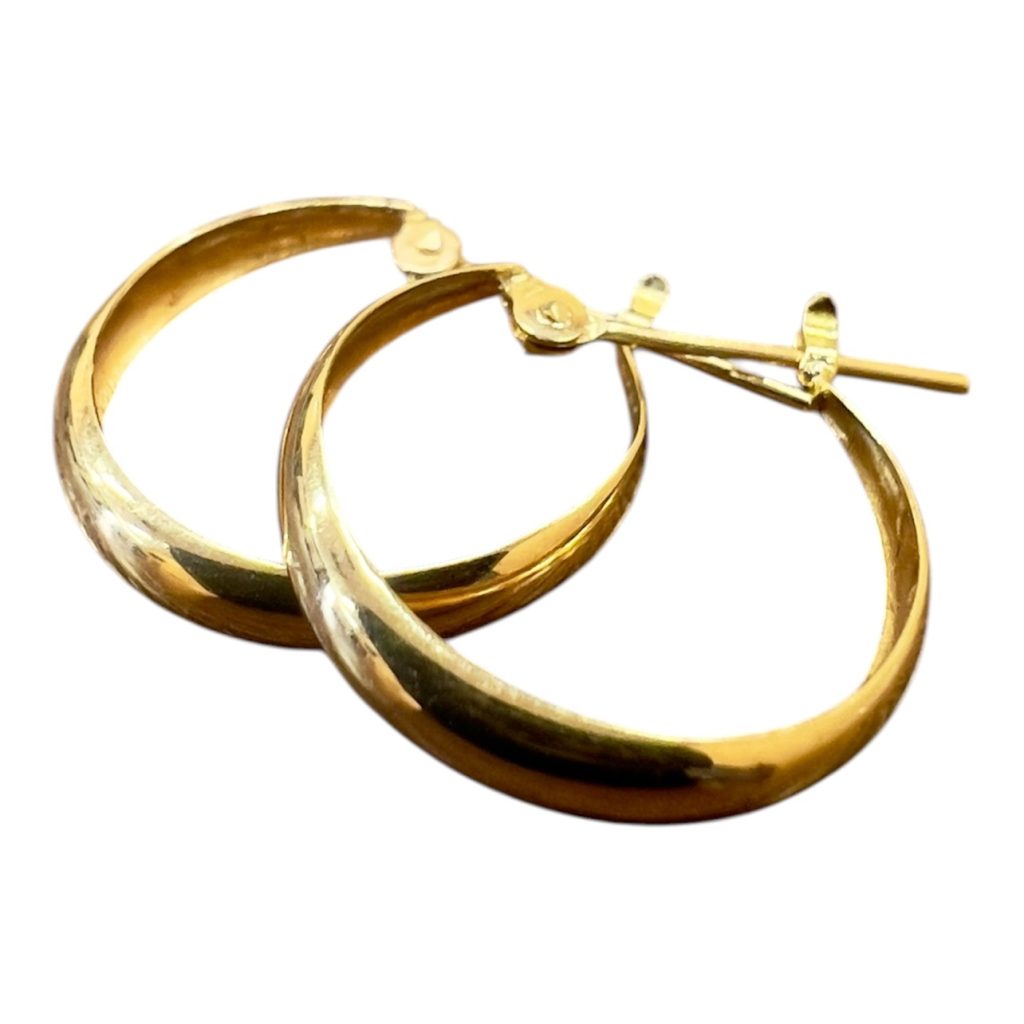 K18（18金）ピアス