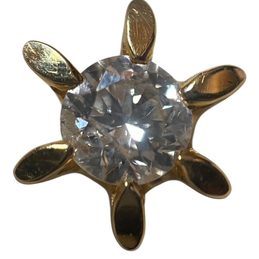 K18 18金 750 ダイヤ付きピアス（片方のみ）