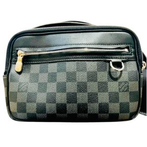 ルイヴィトン（Louis Vuitton）ダミエ・グラフィット スコット・メッセンジャー