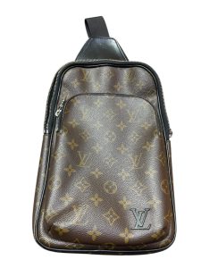 【ルイヴィトン  モノグラム・マカサー　アヴェニュー・スリングバッグ】弘前市