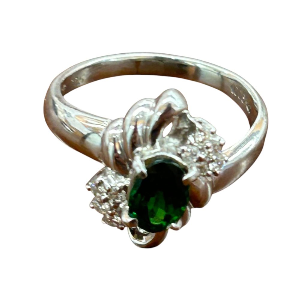 Pt900 エメラルドリング