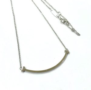 【Tiffany＆Co.】ティファニー・Tスマイルネックレス・K18WG・18金・ホワイトゴールド・ブランドジュエリー