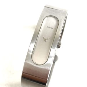 グッチ バングルウォッチ 2400S