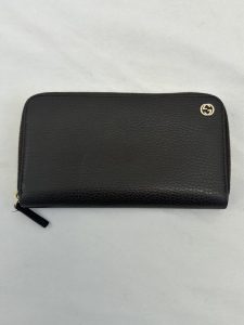 Gucci インターロッキングG ラウンドファスナー長財布