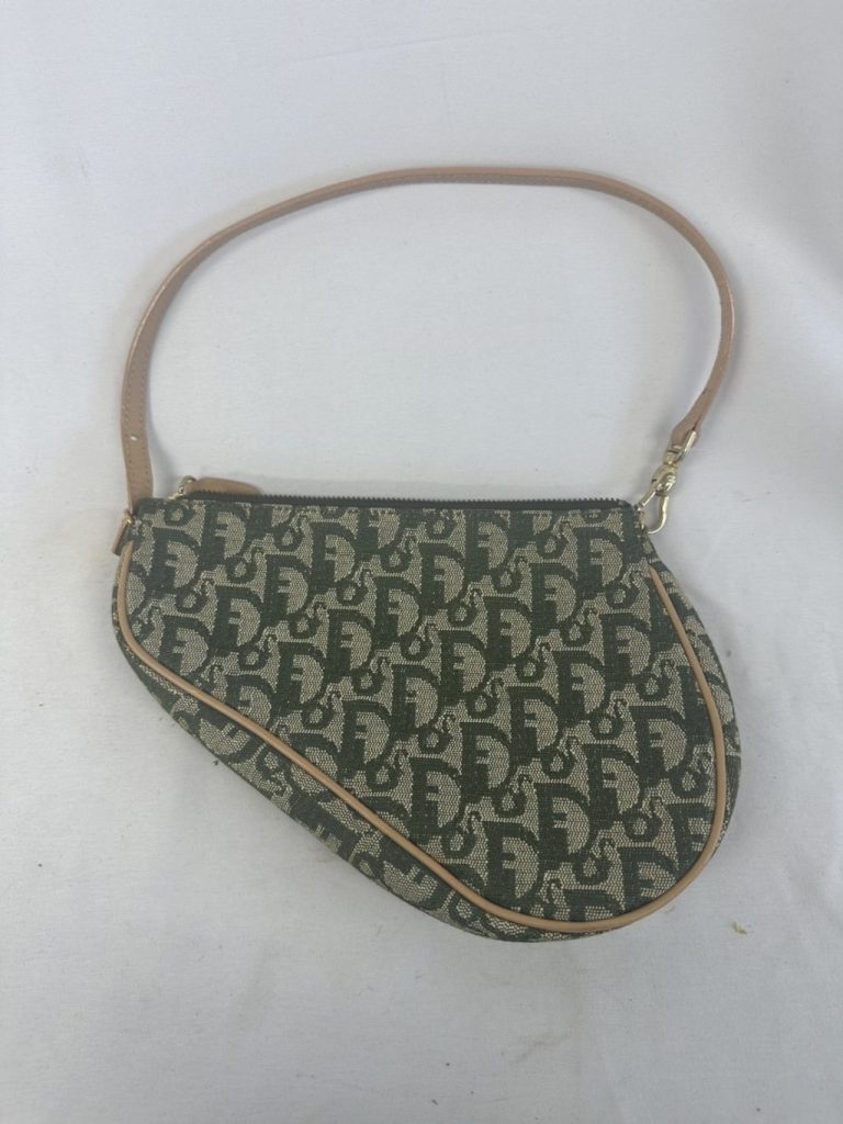 Christian Dior トロッター サドルポーチ
