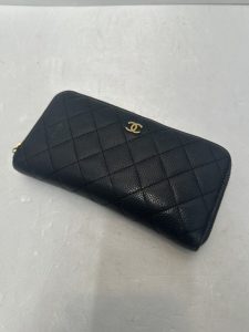 CHANEL マトラッセ ラウンドファスナー 財布
