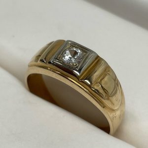 金プラチナ買取ならさすがや！| K14ダイヤモンド付きリング| 福生市武蔵野台