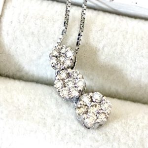 K18WG（18金ホワイトゴールド）ダイヤモンドネックレス