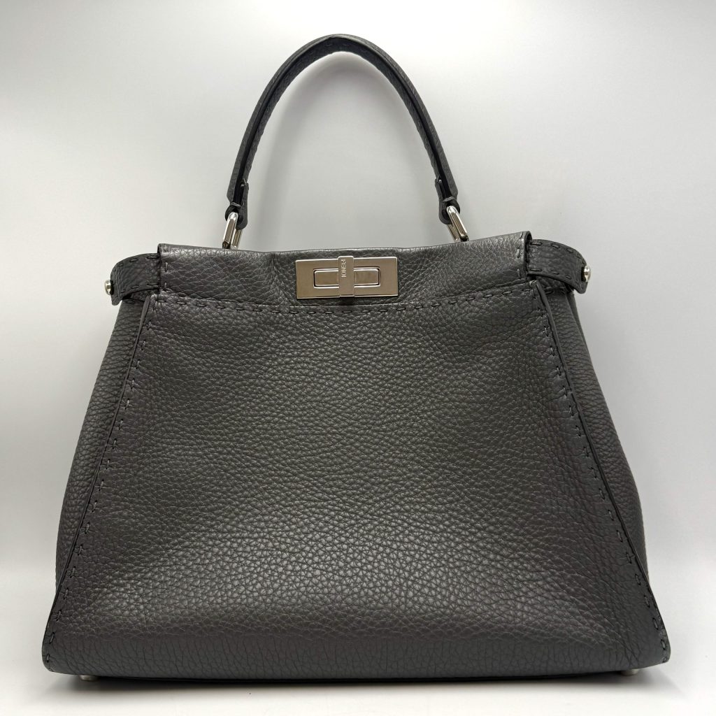 【FENDI フェンディ ピーカブー セレリア レザー ハンドバッグ】高価買取｜伊勢崎市田中町