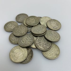 100円銀貨　硬貨