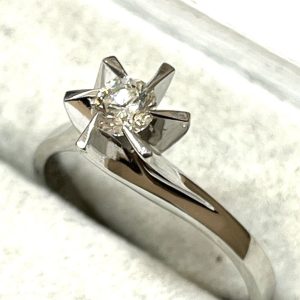 Pt900 プラチナ900 ダイヤモンド付き リング 指輪 アクセサリー