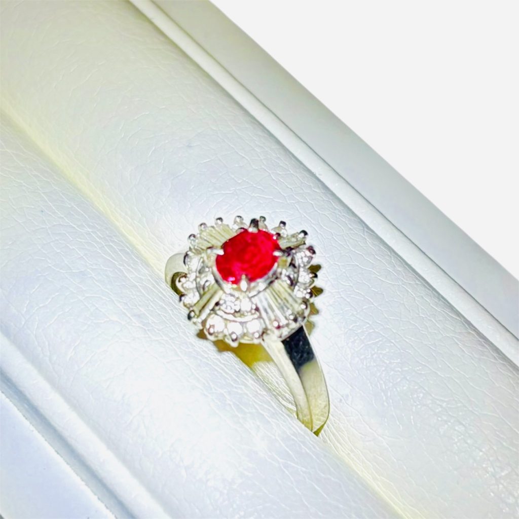 PT900 (プラチナ900) リング 宝石付き 貴金属 アクセサリー