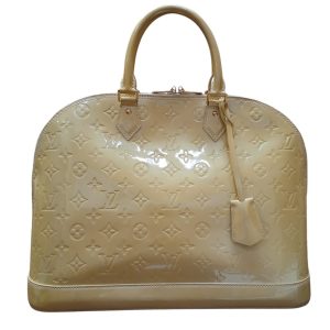 ルイヴィトン（Louis Vuittonouis Vuitton）　モノグラム・ヴェルニ　アルマ