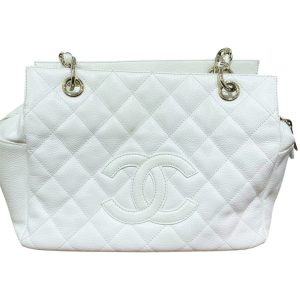 シャネル（CHANEL）キャビアスキン マトラッセ チェーンショルダーバッグ