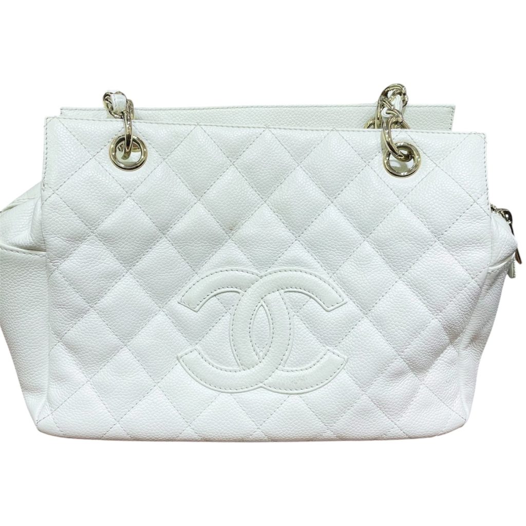 シャネル（CHANEL）キャビアスキン マトラッセ チェーンショルダーバッグ