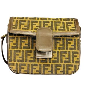 フェンディ（FENDI）ズッカ柄 ショルダーバッグ