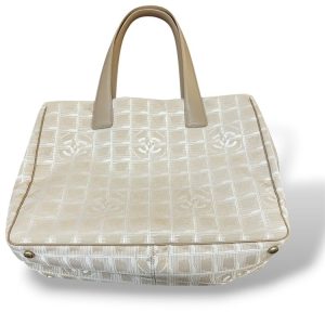 【ニュートラベルライン トートMM】CHANEL【Aランク】