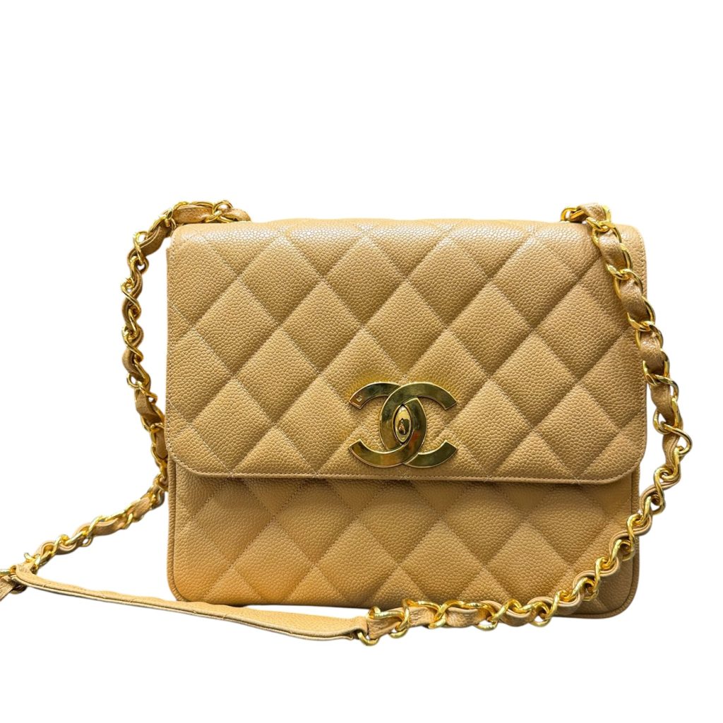 CHANEL シャネル マトラッセ スクエア キャビアスキン ベージュ