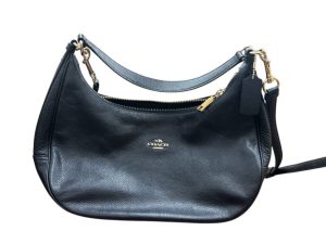 COACH レザーショルダーバッグ