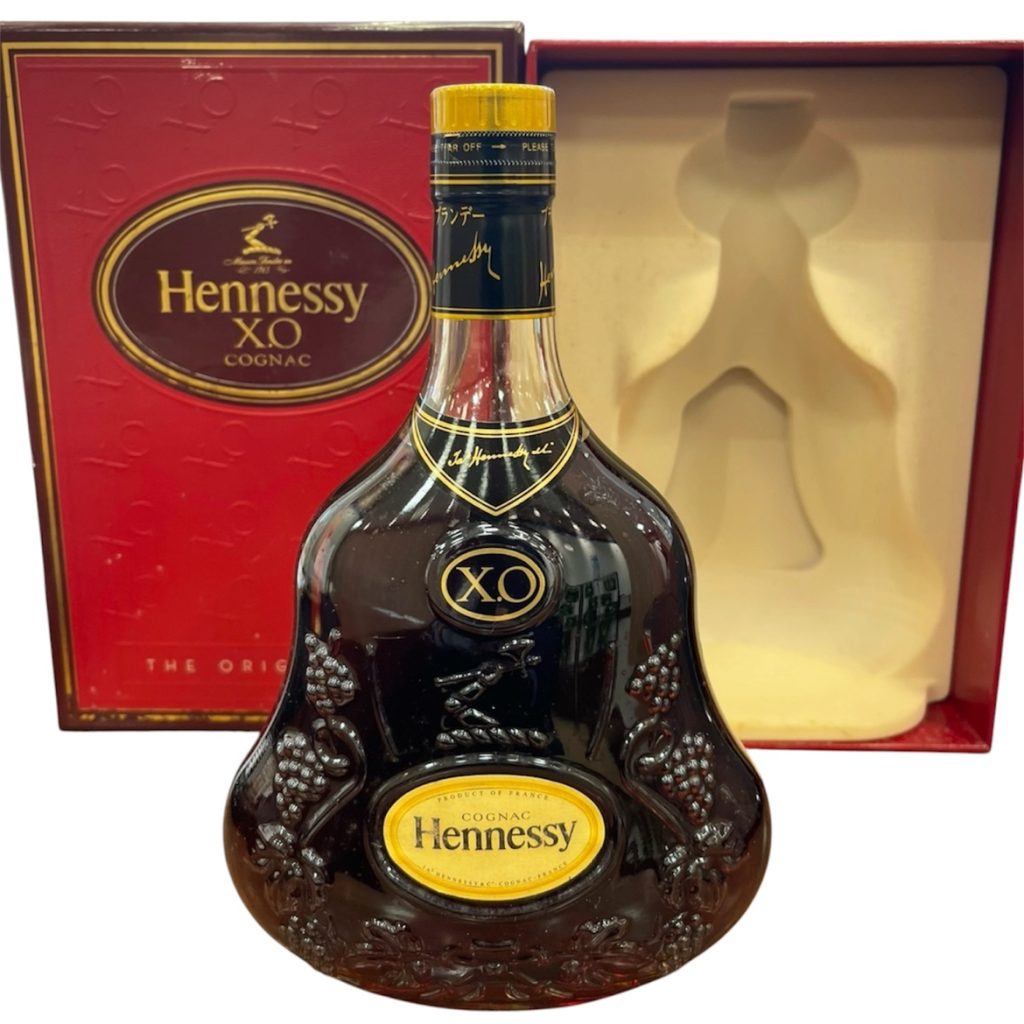 ヘネシーXO金キャップクリア 700ml