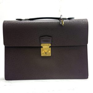 【LOUIS VUITTON ルイ・ヴィトン タイガ セルヴィエット・クラド M30076 ビジネスバッグ】高価買取｜伊勢崎市連取町