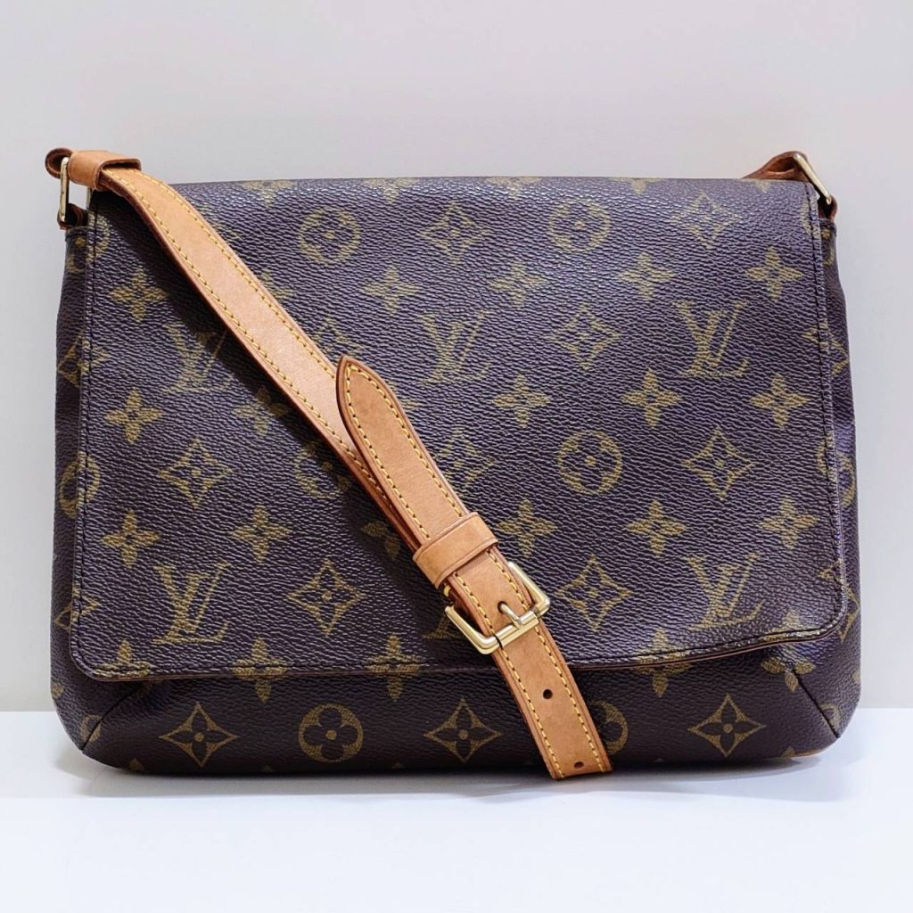 LOUIS VUITTON ルイ・ヴィトン モノグラム ミュゼット・タンゴショート ショルダーバッグ