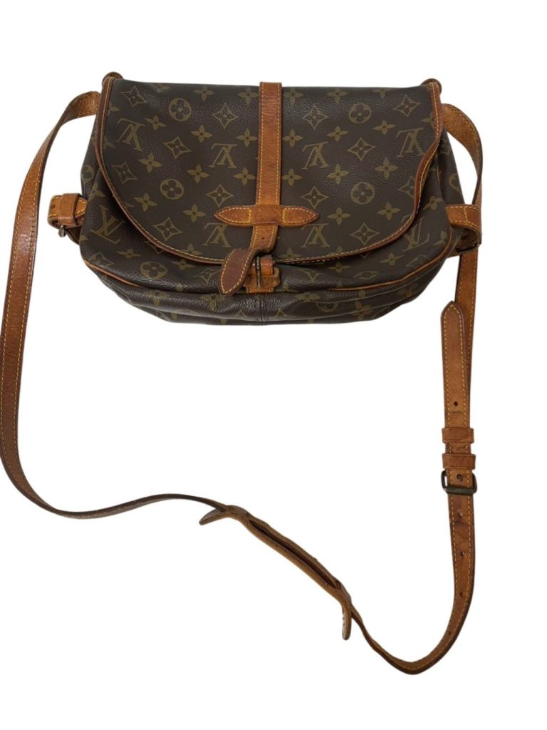 Louis Vuitton ソミュール