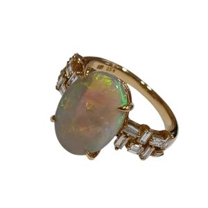 K18(18金) オパール 1.27ct メレダイヤ0.7ct リング