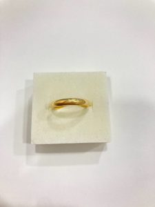 金　指輪