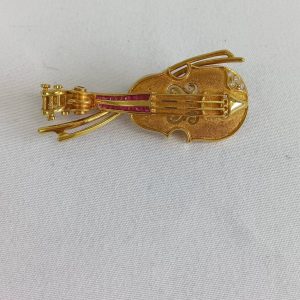 K18 ブローチ