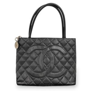 CHANEL（シャネル）復刻トート