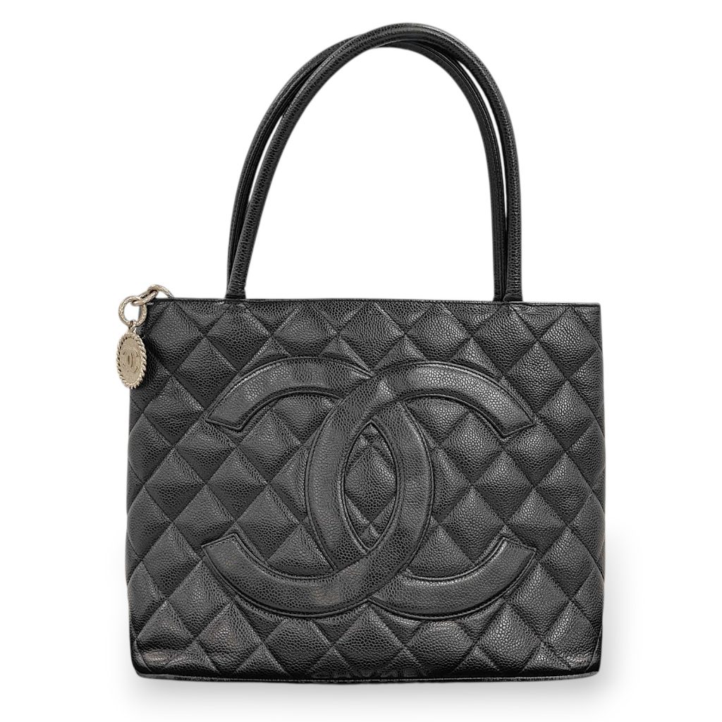 CHANEL（シャネル）復刻トート