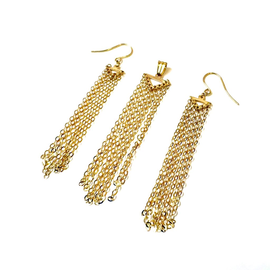 【K18 (金)】トップ＆ピアス