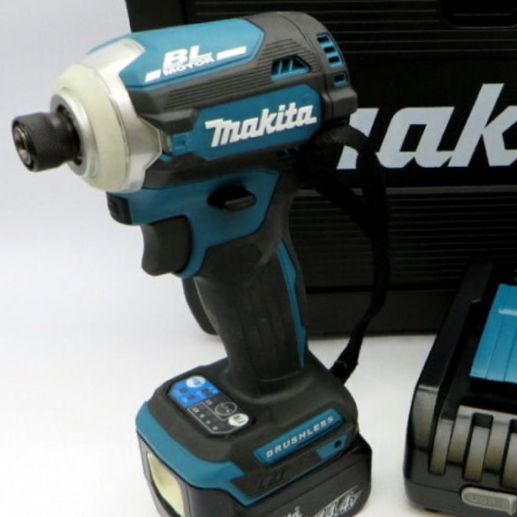 電動工具の買取ならさすがやです！| 昭島市宮沢町| makita マキタ 充電式インパクトドライバー