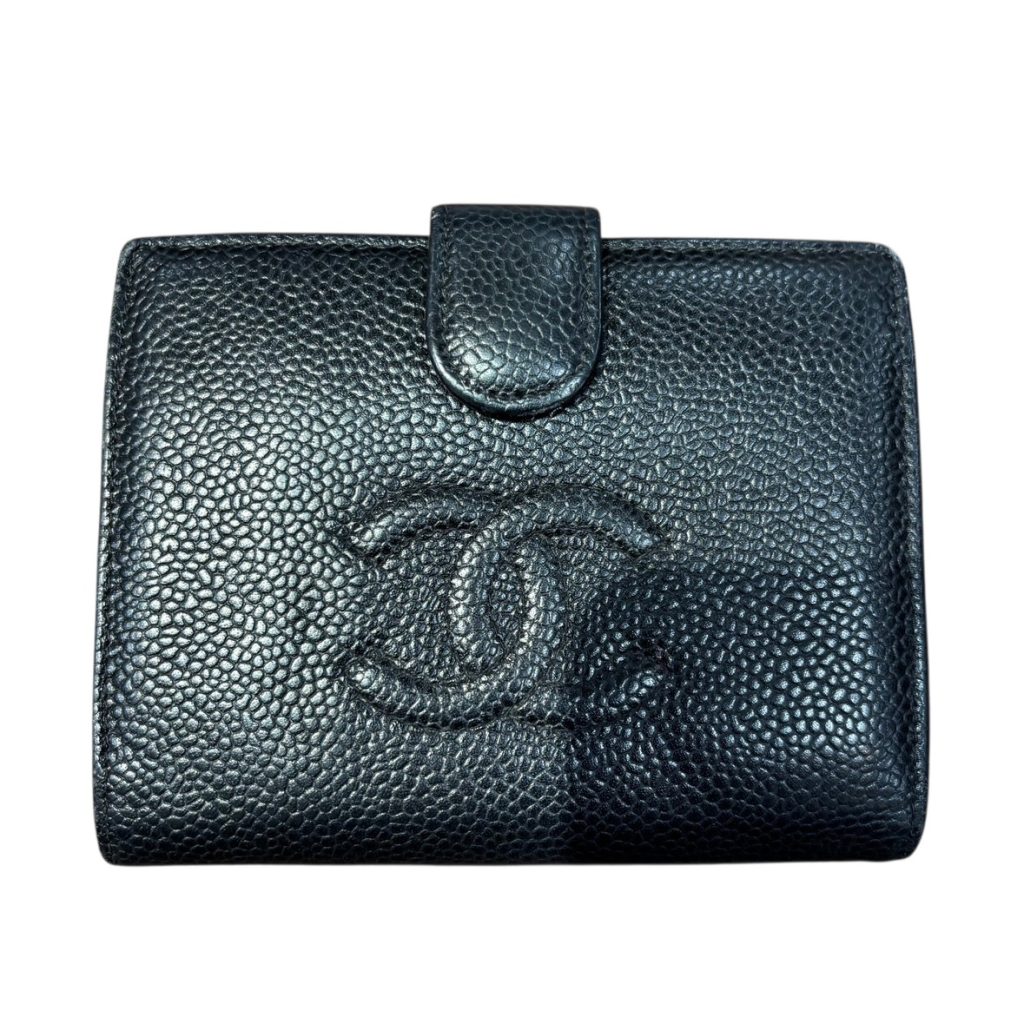 CHANEL（シャネル） キャビアスキン ココマーク 二つ折り財布