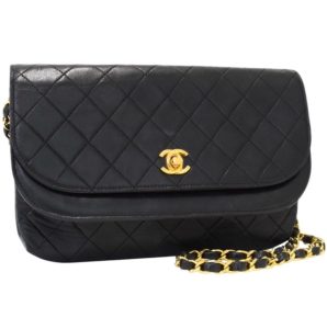 CHANEL シャネル マトラッセ ラムスキン